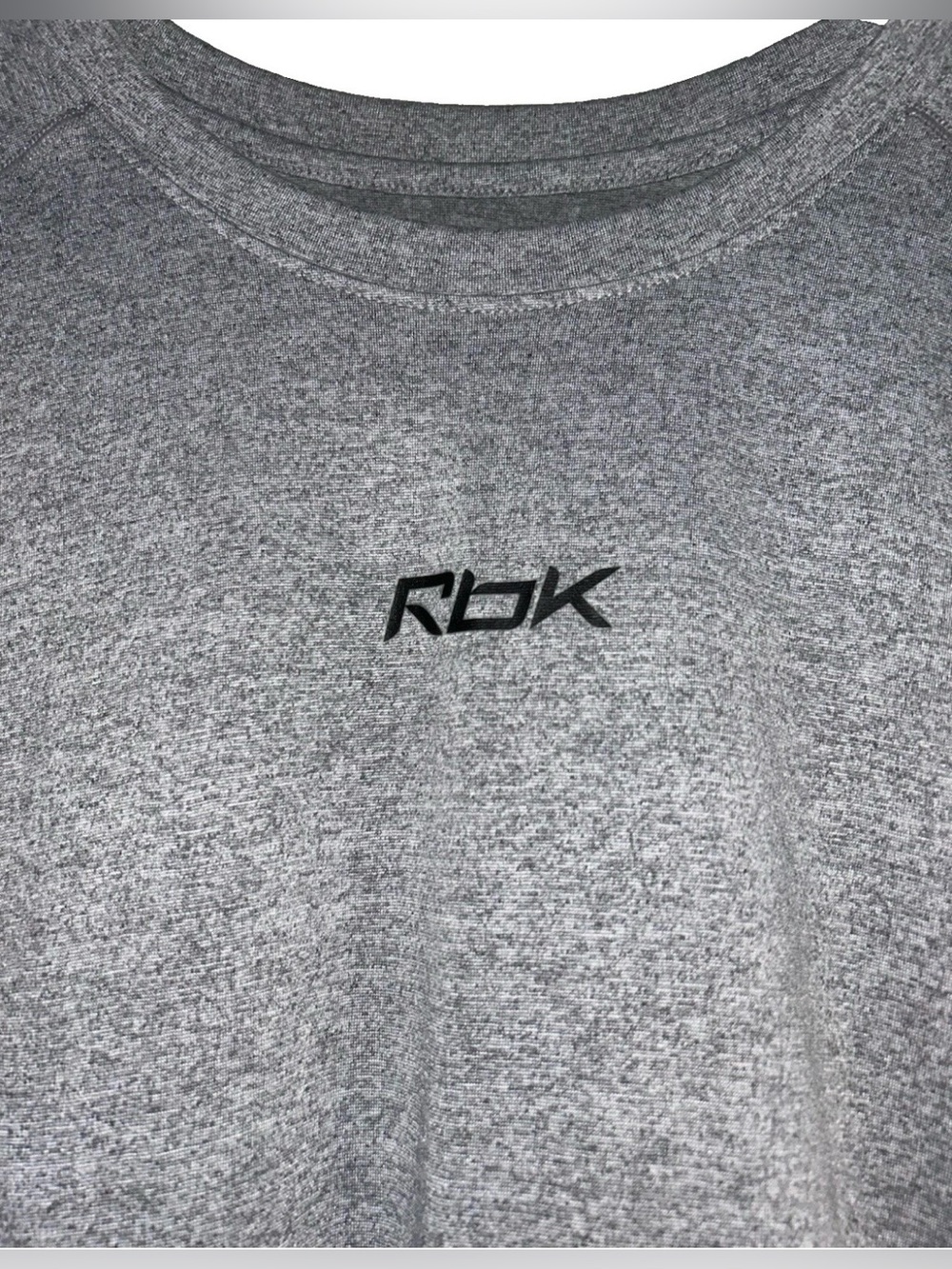 Men’s Reebok RBK Gray Lightweight Crew Neck Short Sleeve Play Dry Logo Tee XXL - Picture 3 of 5
